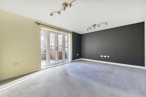 3 bedroom semi-detached house for sale, Fullbrook Avenue, Reading RG7