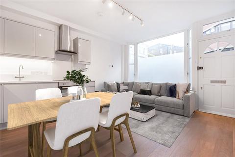 3 bedroom apartment to rent, Cleveland Street, London, W1T