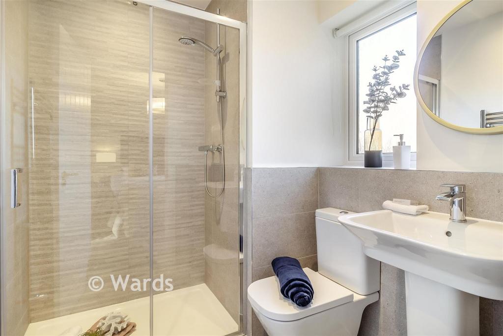 En-Suite Shower Room Example