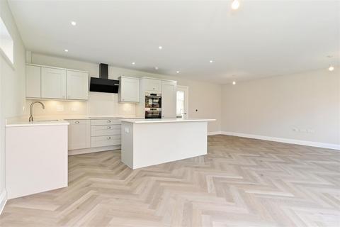 undefined, 6 Linwood Park, Fontwell