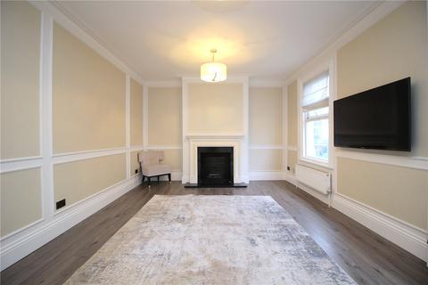 Broadway, Leigh-on-Sea, Essex, SS9