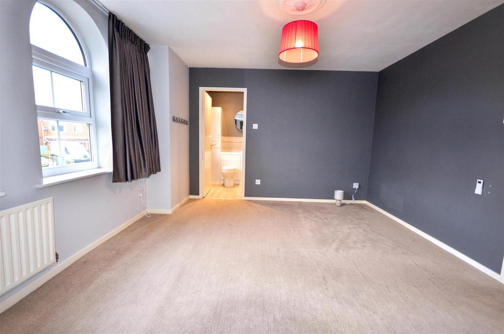 Main Bedroom