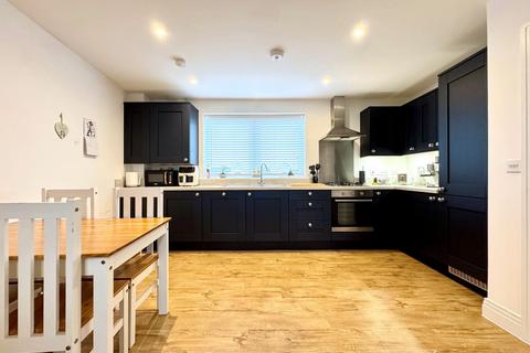 1 bedroom flat for sale, Poppy Road, Wantage, OX12