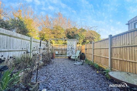 undefined, Arundel Gardens, Basingstoke, Hampshire