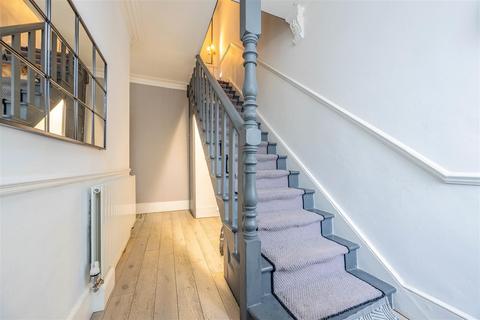 undefined, LEIGHTON AVENUE, Leigh-On-Sea