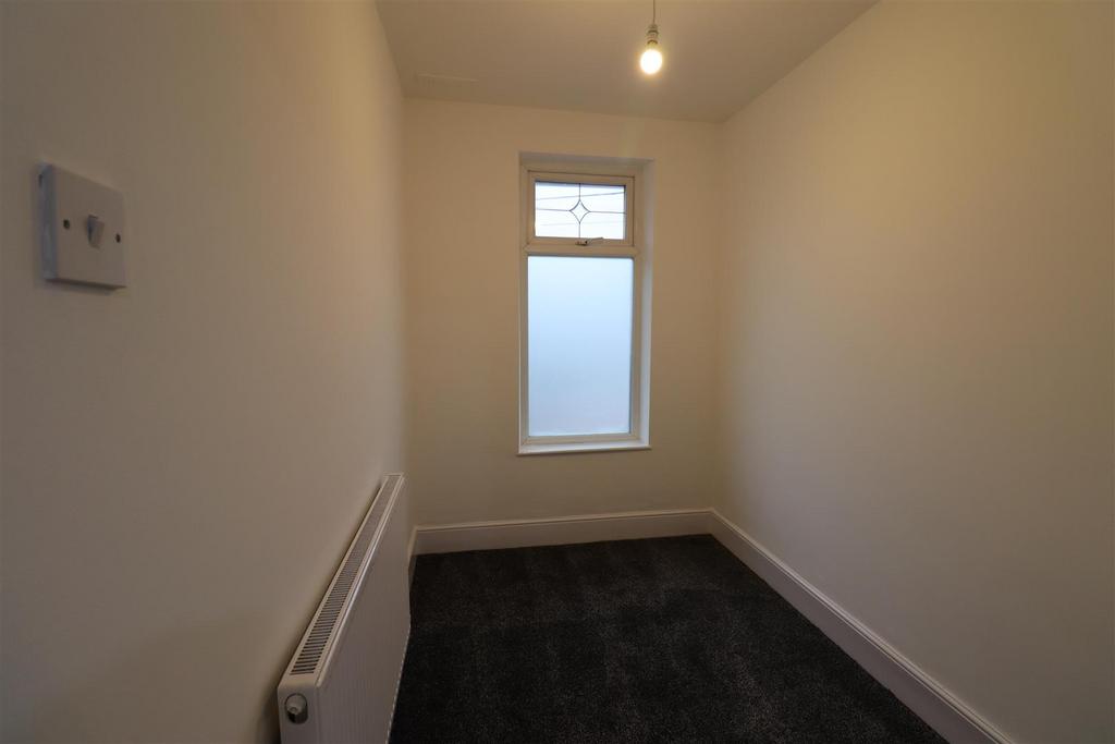 Single Bedroom