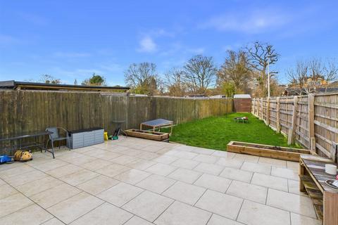undefined, Dinglewell, Hucclecote, Gloucester