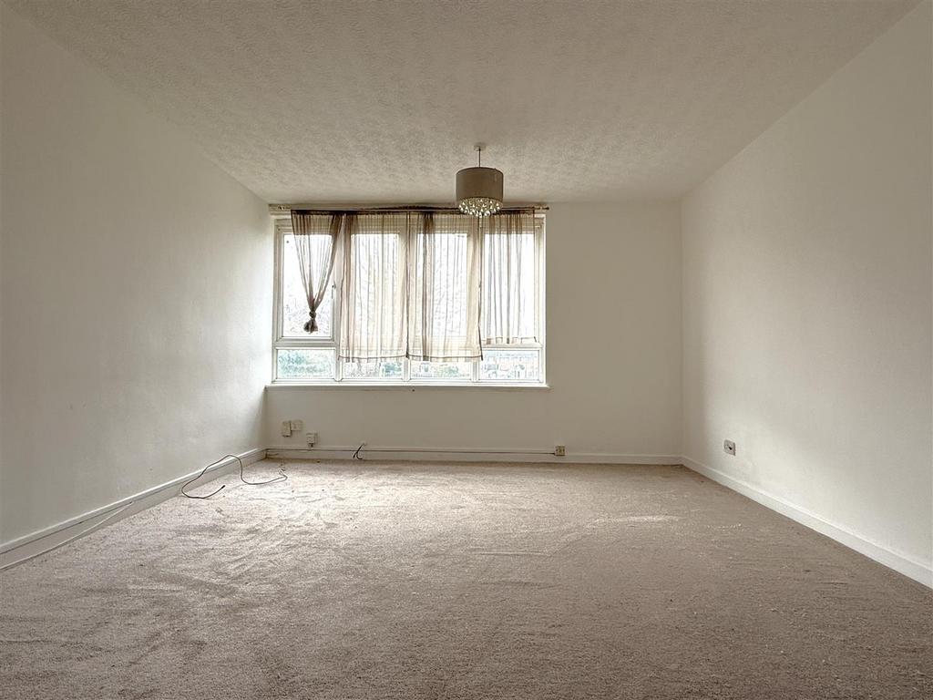 Living room.JPG