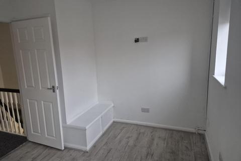 2 bedroom house to rent, Cheshire Grove, South Shields