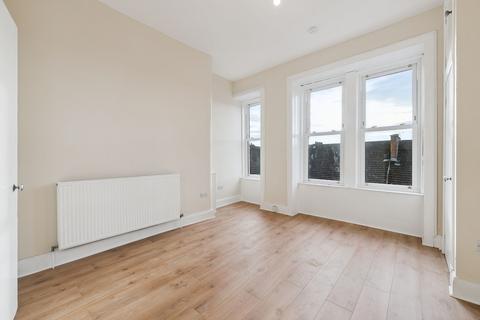 2 bedroom flat for sale, 122 Cumming Drive, Flat 3/1, Mount Florida, Glasgow, G42 9BW