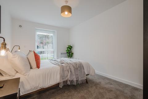 2 bedroom apartment to rent, at The Gateway, Apt 25, 3 Brick Kiln Road M12