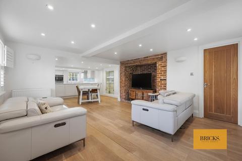 3 bedroom semi-detached house for sale, Chapel Lane, Chigwell IG7