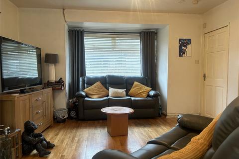 undefined, Leslie Avenue, Chadderton, Oldham, Greater Manchester, OL9