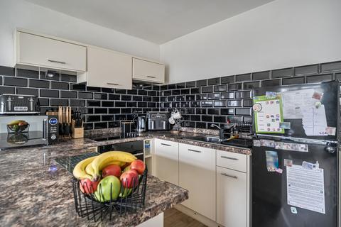 Harcourt Avenue, Wallington SM6