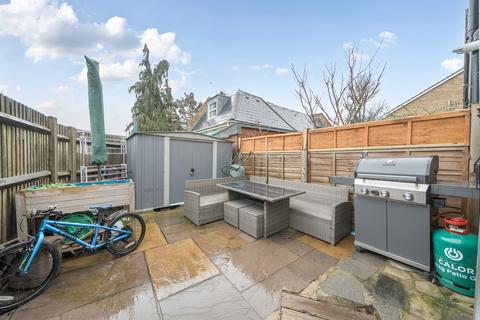 undefined, Melbourne Road, Wallington SM6