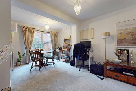 3 bedroom detached house for sale, Favell Drive, Milton Keynes MK4