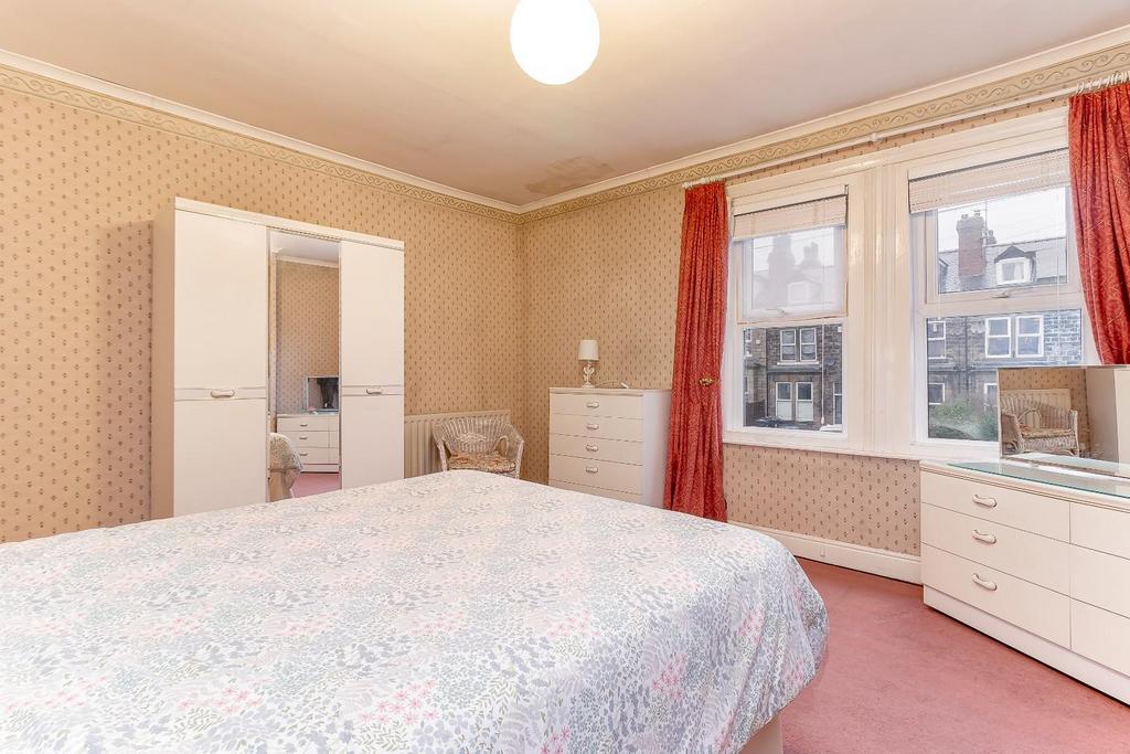 Bedroom 1 - C.jpg