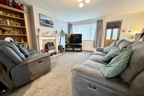 3 bedroom house for sale, Bodiham Hill, Garforth, Leeds