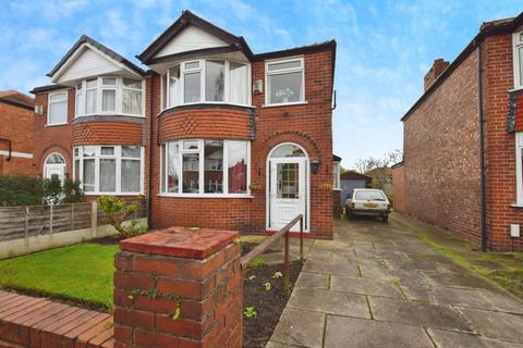 3 bedroom semi-detached house for sale, Pulford Road, Sale, M33