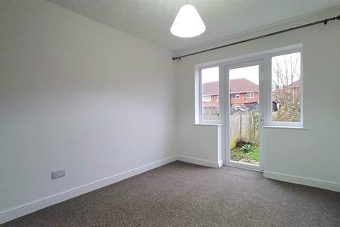 undefined, Lonsdale Avenue, Doncaster