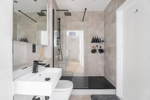 1 bedroom apartment for sale, Selsea Place, London, N16