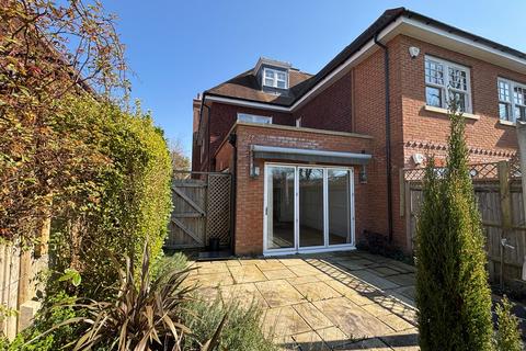 3 bedroom ground floor flat for sale, Lavant Road, Chichester, PO19