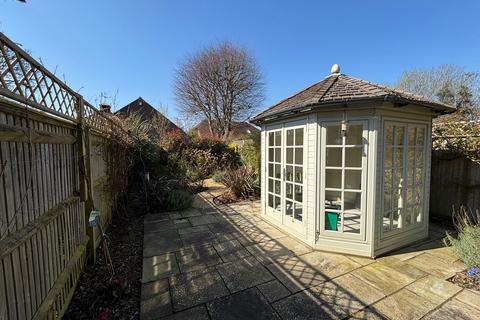 3 bedroom ground floor flat for sale, Lavant Road, Chichester, PO19