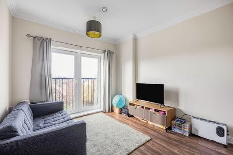 2 bedroom flat for sale, Brookbank Close, Cheltenham, GL50 3NS