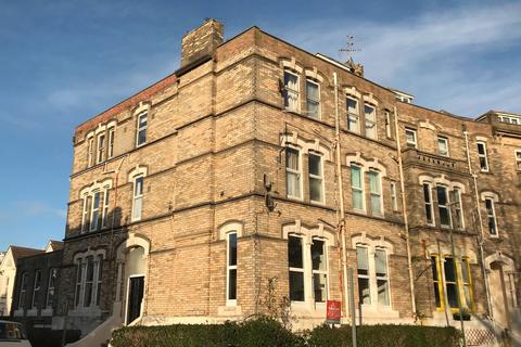 Studio to rent, RAISED UPPER GROUND FLOOR STUDIO FLAT - AVAILABLE NOW, CLOSE TO SHOPS AND BUSSES ON CHRISTCHURCH ROAD