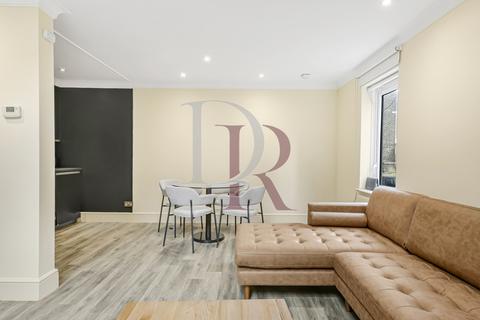 undefined, Whittaker Street, Sloane Square, SW1W