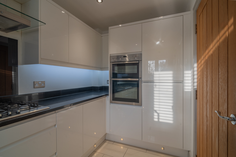 undefined, Trinity Way, Solihull B90