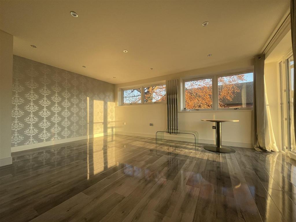Living / Dining