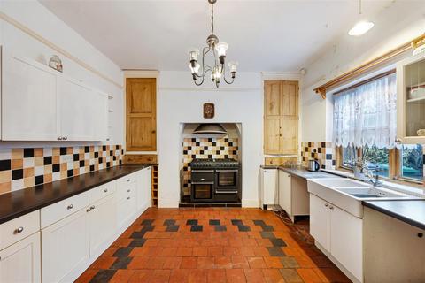 5 bedroom townhouse for sale, Mill Bank, Telford TF1