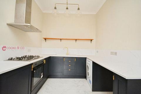 1 bedroom flat to rent, Dalby Square, Margate, CT9 2ER