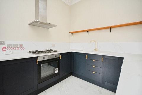 1 bedroom flat to rent, Dalby Square, Margate, CT9 2ER