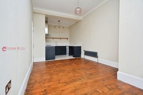 1 bedroom flat to rent, Dalby Square, Margate, CT9 2ER