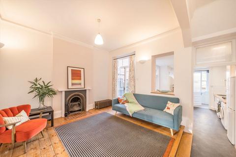 1 bedroom flat for sale, Barcombe Avenue, London SW2