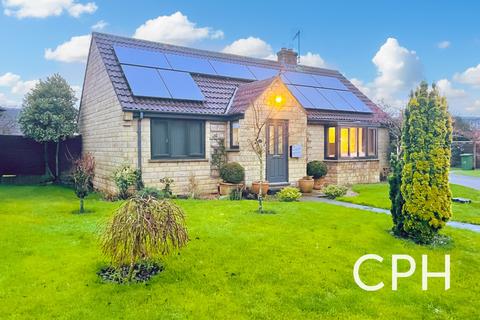 2 bedroom detached bungalow for sale, Morley Drive, West Ayton, YO13