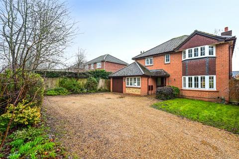 undefined, Gally Hill Road, Fleet GU52