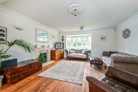 undefined, Gally Hill Road, Fleet GU52