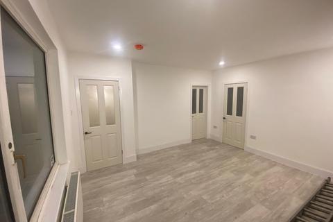 undefined, Kilroyd Avenue, Cleckheaton BD19