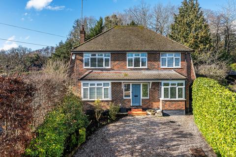 4 bedroom detached house for sale, Meadowbrook, Oxted, Surrey