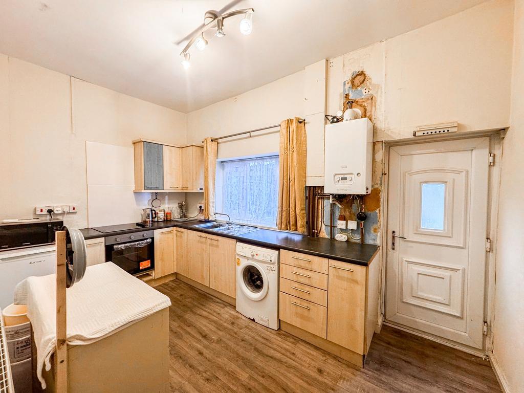 Dining kitchen