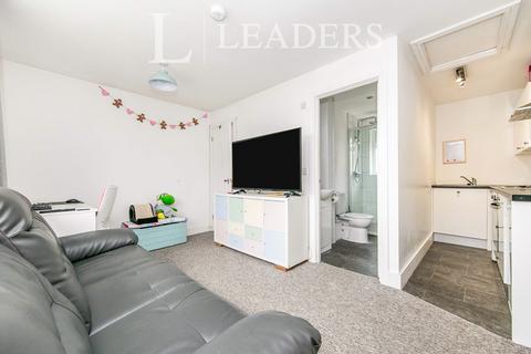 undefined, Coulsdon Close, CO16