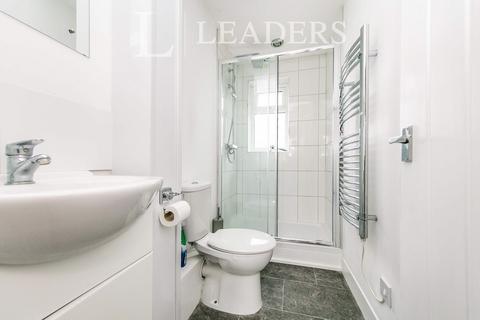 undefined, Coulsdon Close, CO16