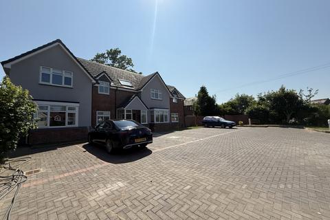 undefined, Balsall Street East, Balsall Common CV7