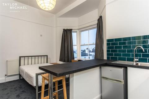 1 bedroom in a house share to rent, Powis Grove, Brighton