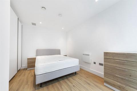 1 bedroom flat to rent, West Gate, London W5