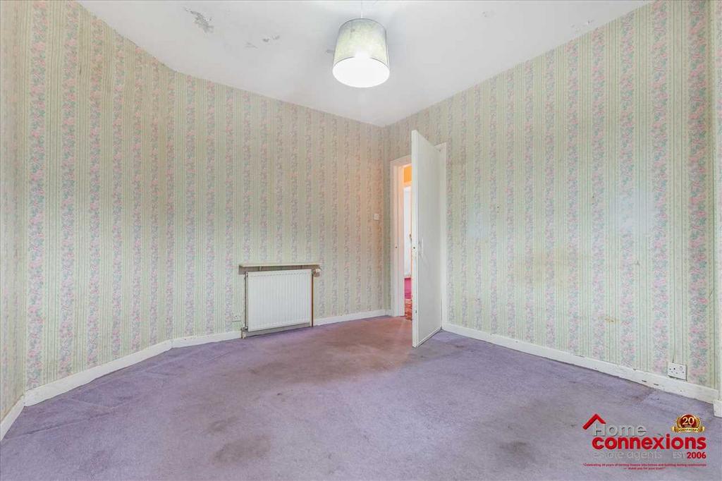 Bedroom One (2)