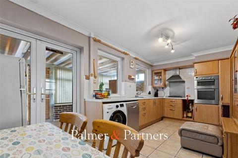 3 bedroom terraced house for sale, Crown Bays Road, Colchester, Essex, CO4